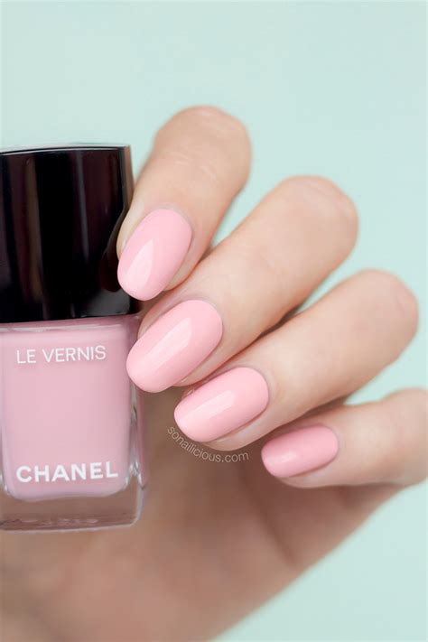 Pastel Vibes with Chanel 588 Nuvola Rosa 